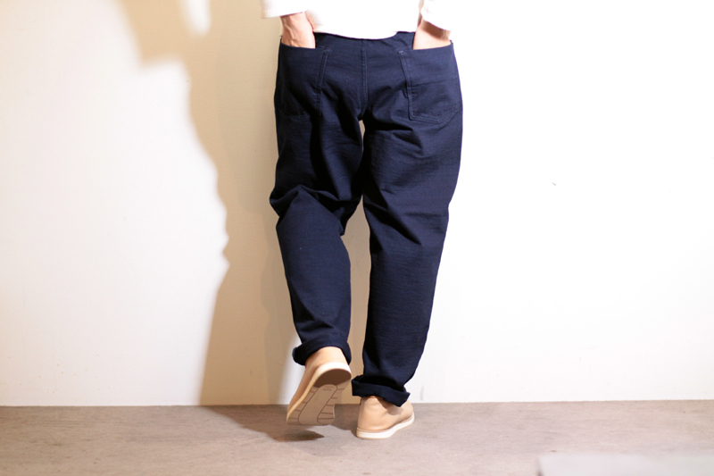 wide taped pants [ AUGUSTE-PRESENTATION ]